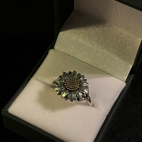 James Avery wild sunflower ring in silver and bronze - Picture 6 of 10